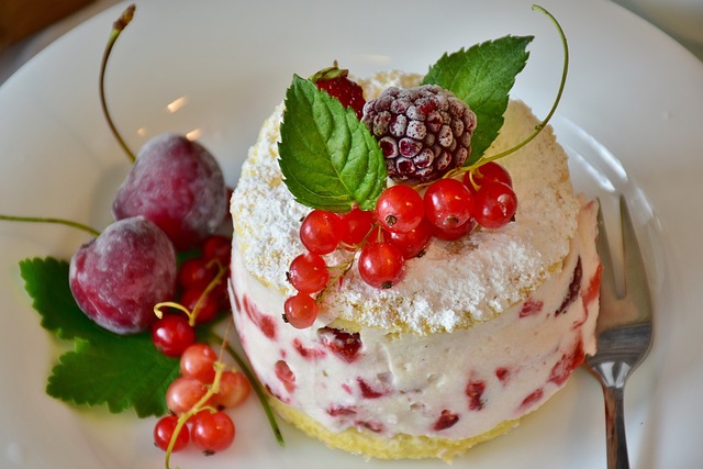 Gyümölcsös sajttorta